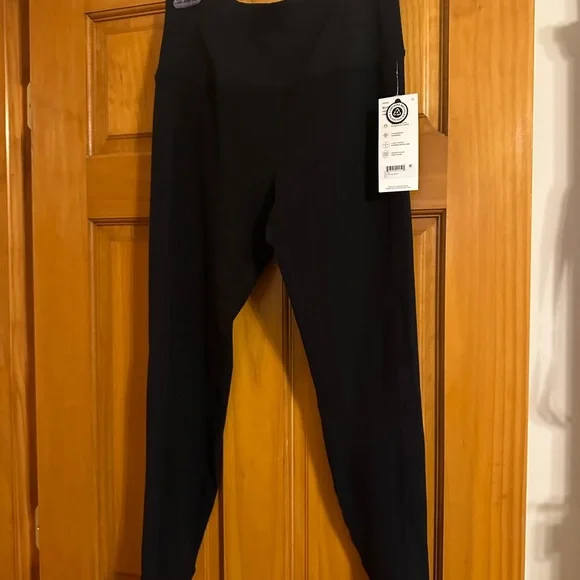 NWT MPG Blast Off Black High-Waisted Leggings - Picture 1 of 6